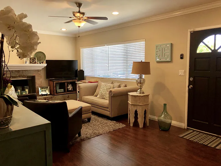 2018 Plant Ave #A — Photo 19