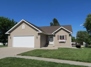 921 Western Ave S, Brookings, SD 57006