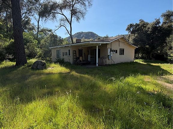 4th image of 26413 N Lake Wohlford Rd