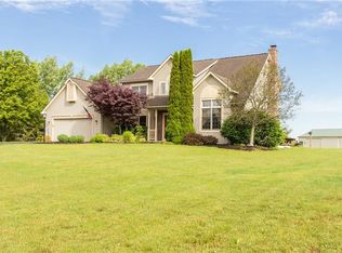 35 Shannon Cres, Spencerport, NY 14559