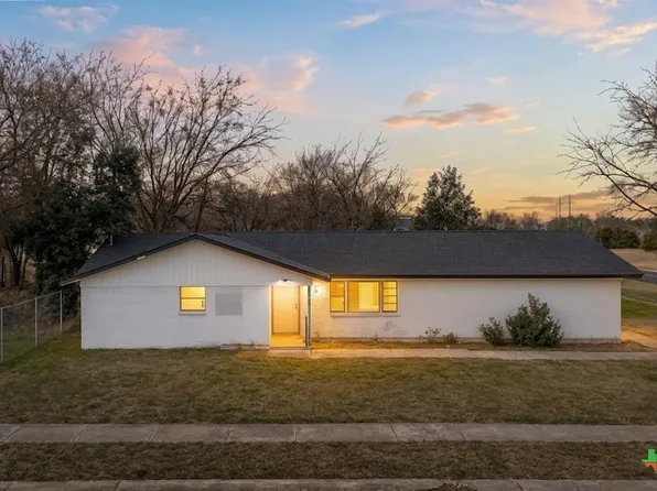 2706 Zephyr Rd, Killeen, TX 76543