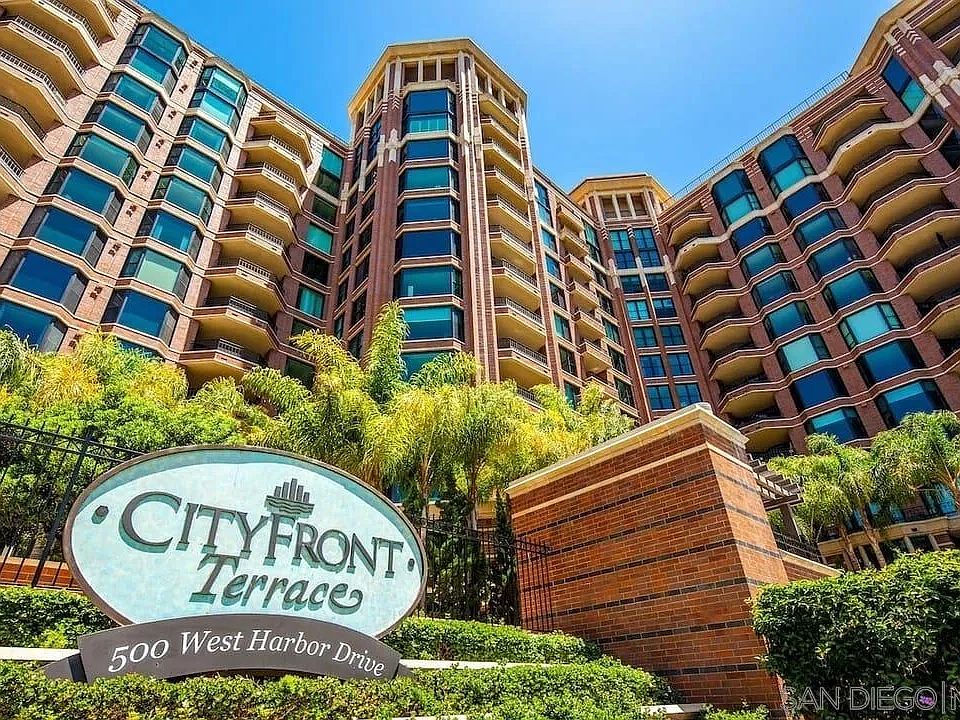 1st image of 500 W Harbor Dr W #136