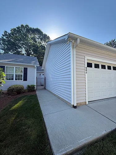 605 Westpark Ct Photo 1