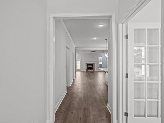 5th image of 8163 Snelling Dr