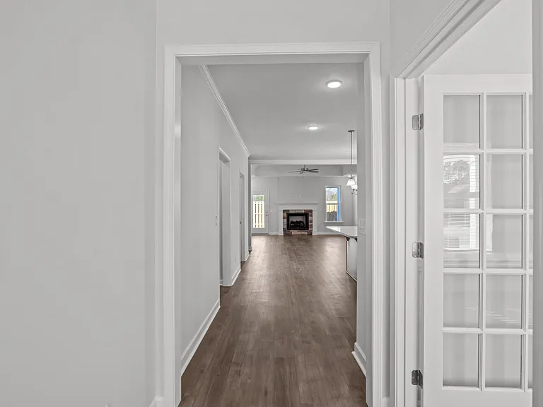 8163 Snelling Dr — Photo 5