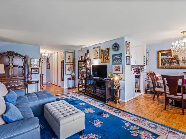 17-85 215th Street image 3 of 33