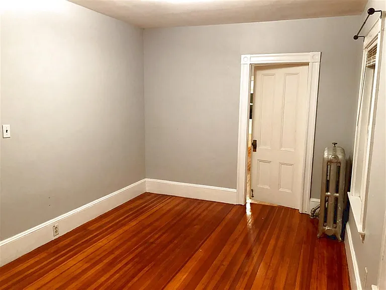 42 Glenwood Rd #1 — Photo 4