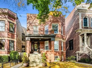 1240 W Cornelia Ave, Chicago, IL 60657
