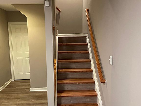 4th image of 7566 Great Swan Ct