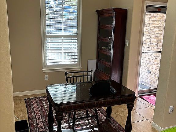 4th image of 1320 Central Park Ct