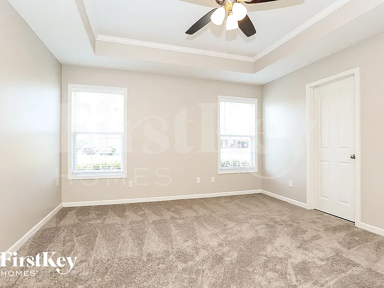 8117 Bostic Dr — Photo 9