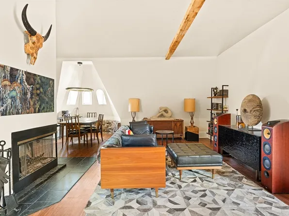 337 Stevens St APT D, Lowell, MA 01851