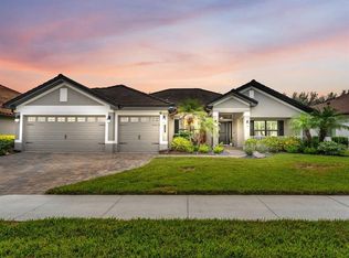 466 Lake Vista Dr, Auburndale, FL 33823