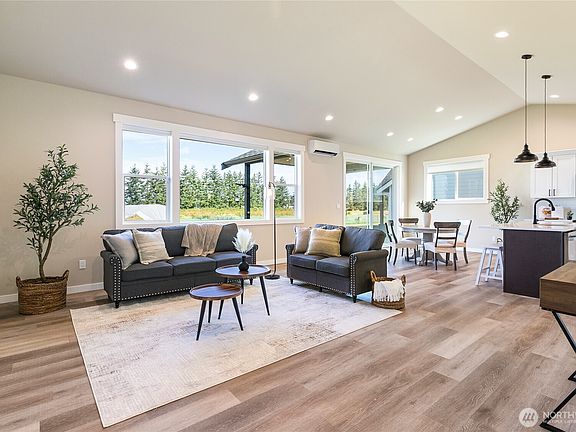 4th image of 201 Brentwood Drive