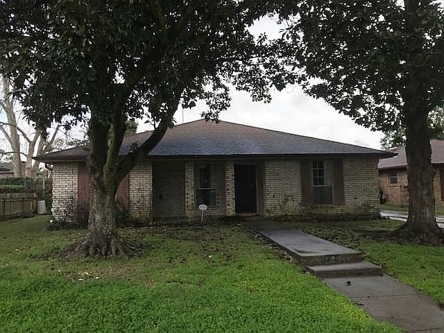 1st image of 6020 Oxford Pl