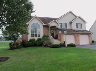 315 Dorchester Dr, Lititz, PA 17543