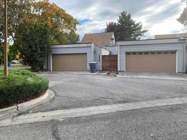 2455 Bay Ct, Richland, WA 99354