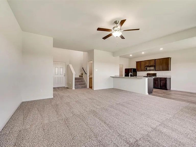 3080 Chillingham Dr — Photo 8