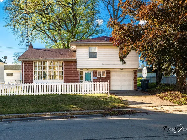 1010 Ridge St, Galena, IL 61036