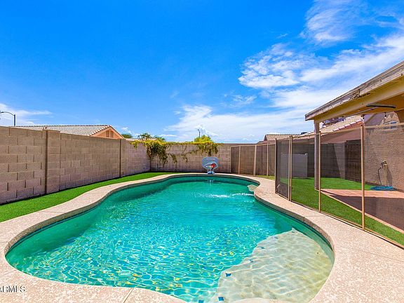 3rd image of 11173 W MANZANITA Drive