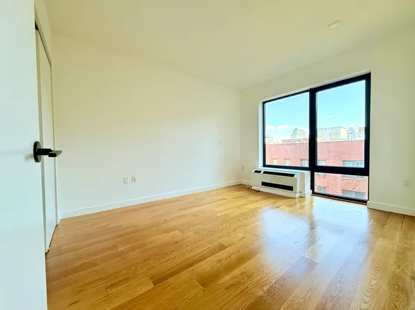 25 East 19th Street image 6 of 14