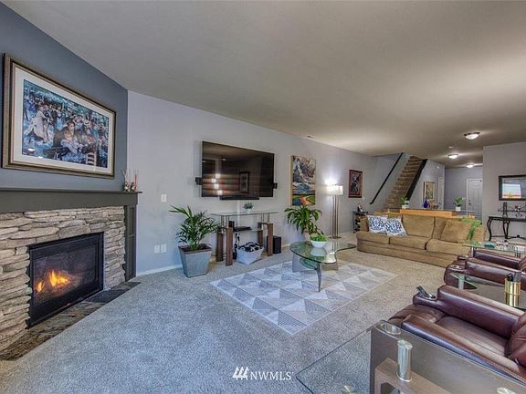 5th image of 18009 120th Street Ct E