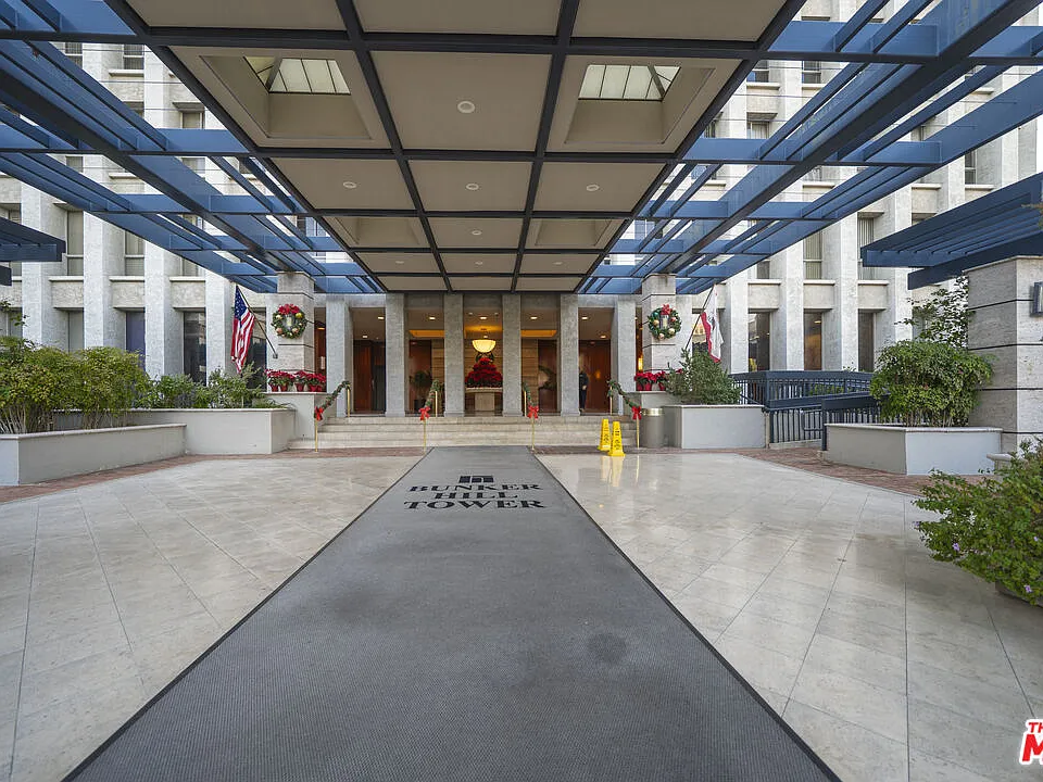 800 W 1st St #2110