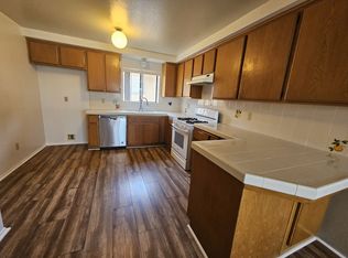 1453 Marine Ave APT 2, Gardena, CA 90247