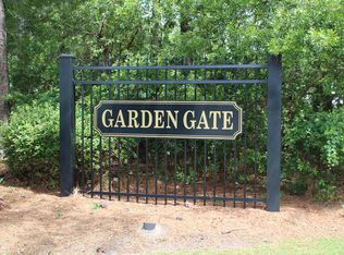 3181 Mayflower Ln, Sumter, SC 29150