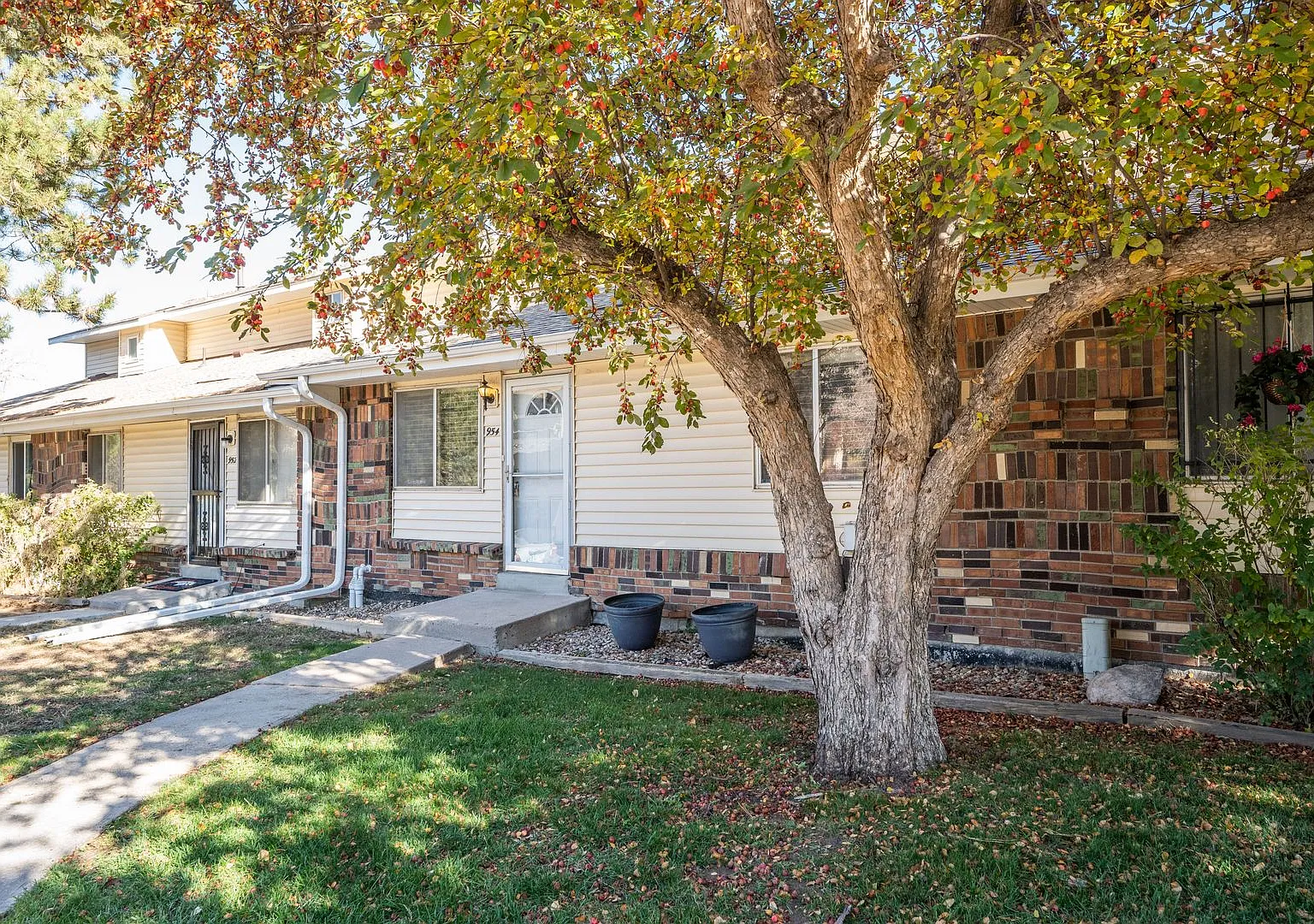 954 S. Miller St. — Photo 2