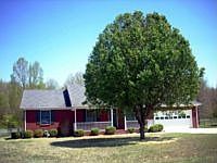 2nd image of 115 Reba Rd