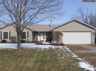 2204 Skyline Dr, Lorain, OH 44053