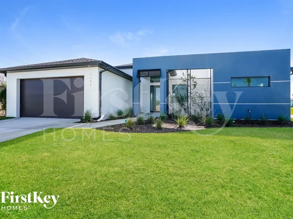 1131 NE 2nd Place Cpe, Cape Coral, FL