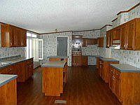 5th image of 112 Legend Oaks Dr