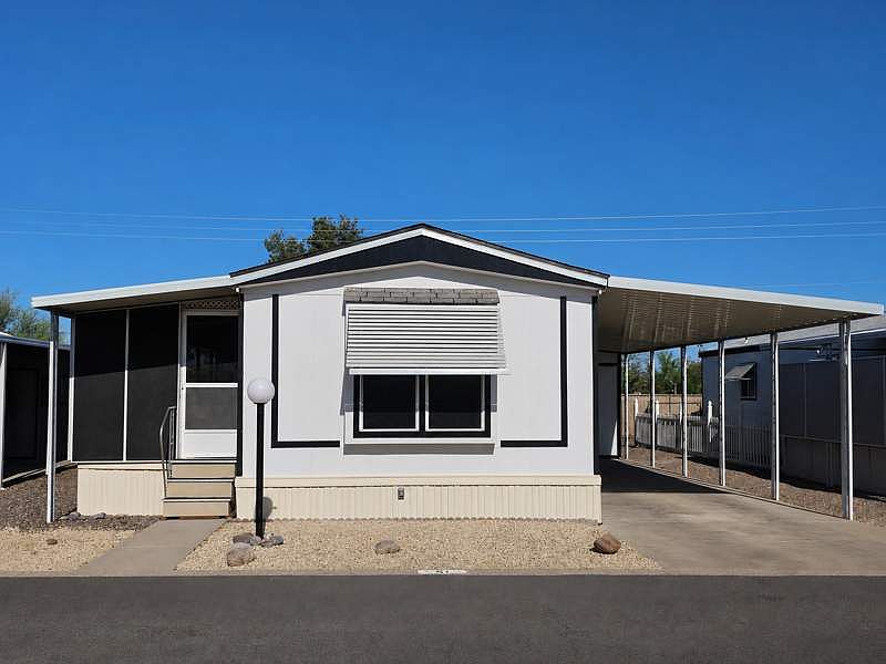 1st image of 652 S Ellsworth Rd #51