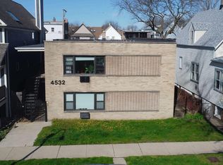 4532 N Claremont Ave APT 2, Chicago, IL 60625