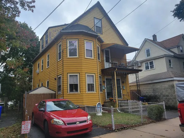 5-7 Granite St, Malden, MA 02148