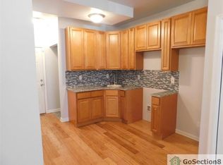 2219 W Huntingdon St, Philadelphia, PA