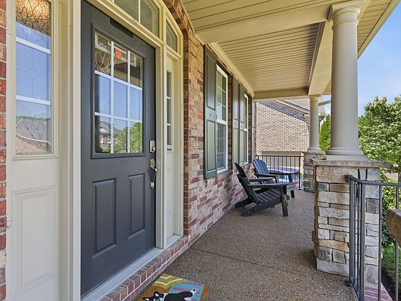 5th image of 1032 Kelsey Glen Dr