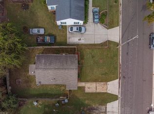 711 Ridgeway Ave, Hampton, VA 23661