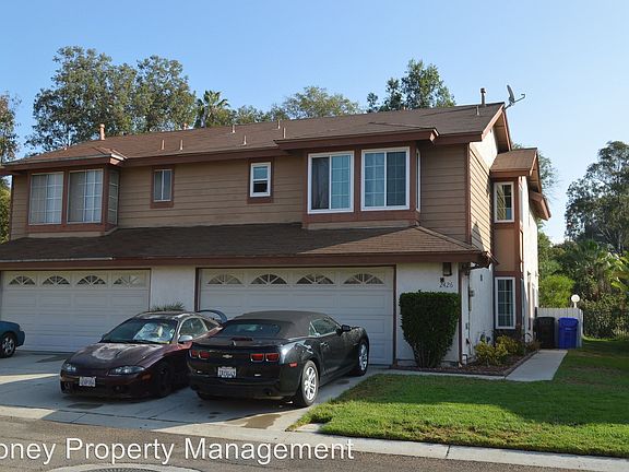4th image of 2426 Manzana Way