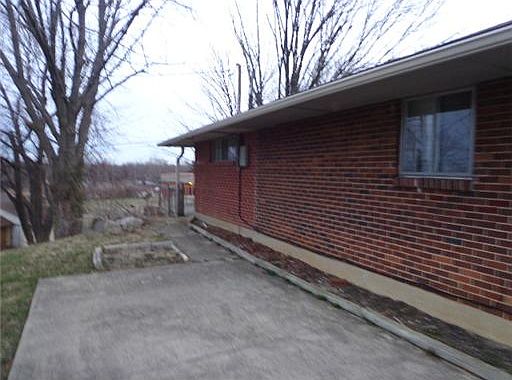 2nd image of 6311 Malton Ct