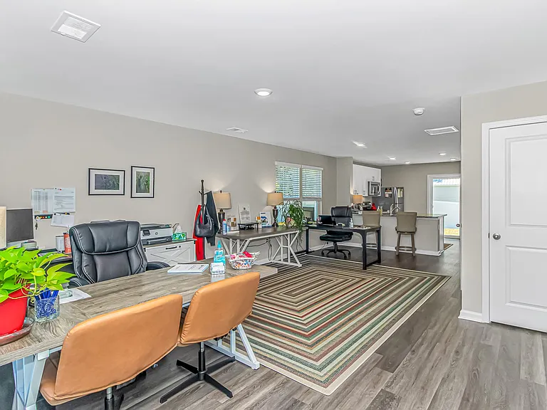 Coastal Wind Townhomes — Photo 6
