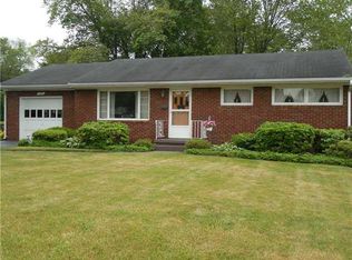 1990 Highland Rd, Hermitage, PA 16148