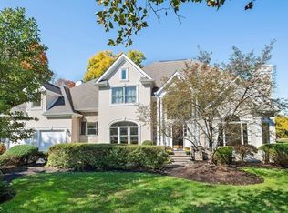 5 Cypress Point Ct, Skillman, NJ 08558