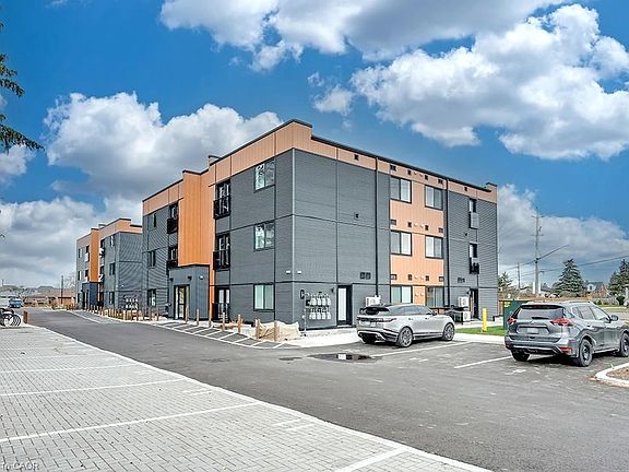3rd image of 259 King St E #3A