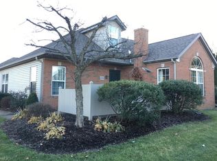 4284 Hunters Chase Ln, Wooster, OH 44691