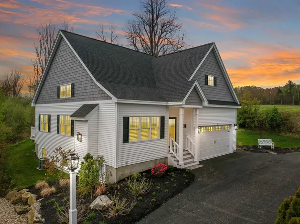 24 Chadwick Circle, Windham, NH 03087-2406