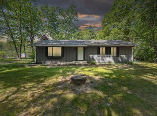 8609 Hankerd Rd, Gregory, MI 48137