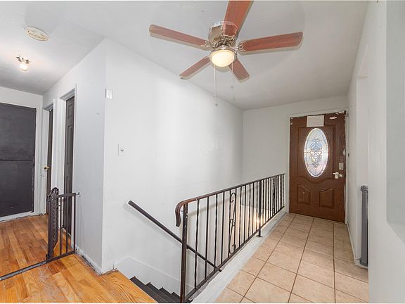 3rd image of 4107 E 17th Ave